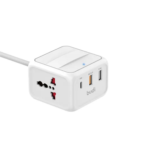 شارژر دیواری 18 وات بودی مدل Budi M8J311TCUW سه پین با دو خروجی USB، یک خروجی USB-C و یک خروجی برق شهری دارای کابل به طول 1.5 متر